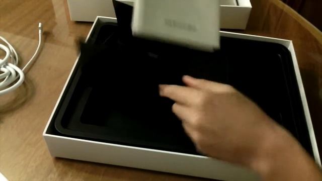Unboxing MacBook Air 13.3 смотреть онлайн