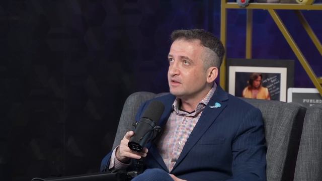 Michael Malice - It's Impossible To Describe What It's Like to Live in a Totalitarian Dictatorship смотреть онлайн