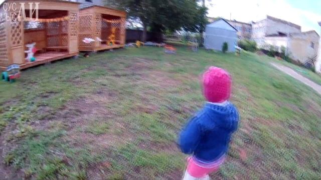 Поделка в детский садик / Прогулка по территории садика смотреть онлайн