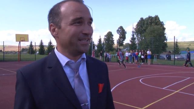 В деревне Бегишево открыли универсальную спортплощадку смотреть онлайн