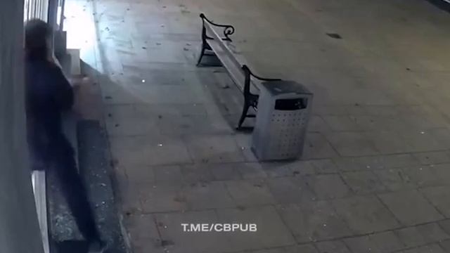 Сексуально озабоченный воришка ? смотреть онлайн