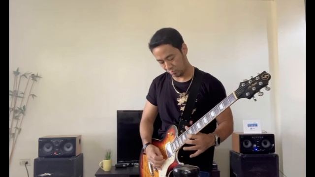 Sweet Child of Mine-(WelRok cover) Recorded using Zoom G5n plugged in to M-TRACK Plus and Audacity. смотреть онлайн