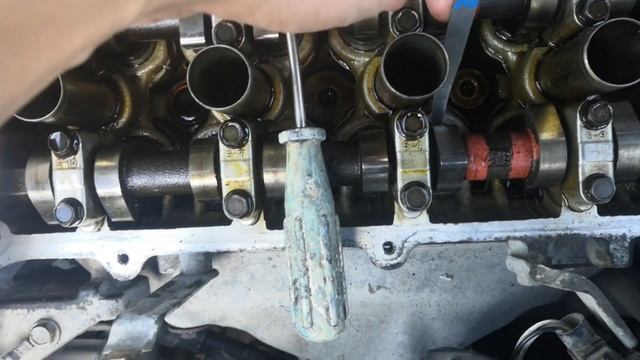 Регулировка клапанов шайбами Nissan. Пробуем самодельные шайбы.