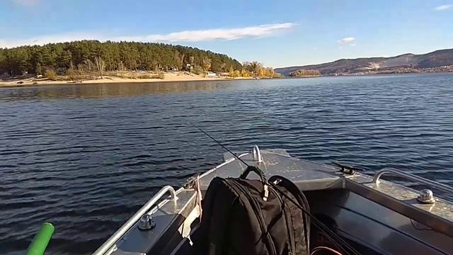 Тактика-390 по Волге вдвоём на моторе Hidea 9.9 смотреть онлайн