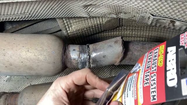 Что делать если Прогорел Глушитель? Простой способ ремонта выхлопной трубы без сварки смотреть онлайн