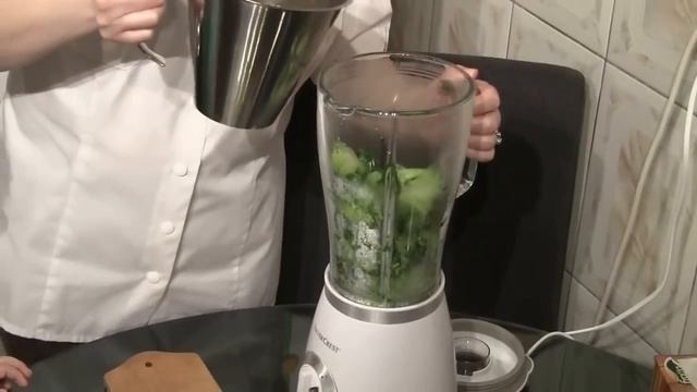 Supa Crema De Broccoli Cu Branza Cheddar | Cristine Cuisine