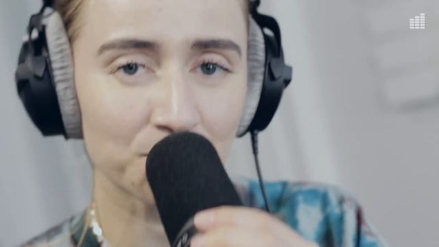 Silvana Imam ft. Khan-Ji & Fricky - 4h (Live @ East FM) смотреть онлайн