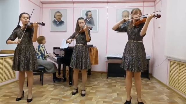 И.С. Бах-Ш. Гуно "Ave Maria" исполняет трио "Аккорд" смотреть онлайн