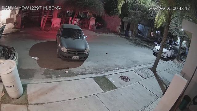 Camara Full color IPC-HDW1239T1-LED-S4 leer placas de noche смотреть онлайн