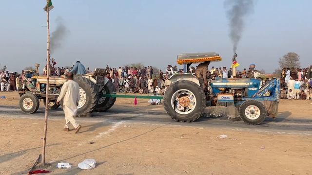 Ford 4000 Tractor Tochan Competition 2022 District Faisalabad | Punjab Tractors смотреть онлайн