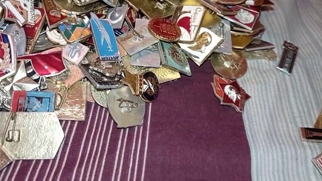 БАРАХОЛКА!!! ЗНАЧКИ, марки, шкатулки, рог, объектив Гелиос смотреть онлайн