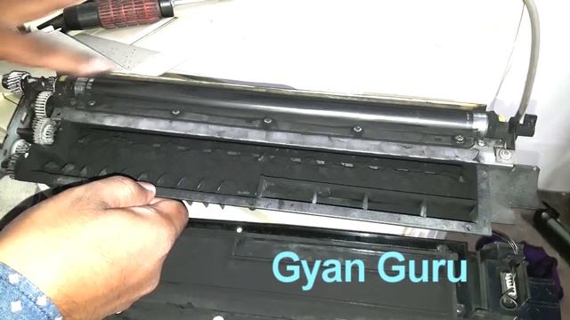 how to clean magnetic roller in toner unit of copier machine for better quality photo copy смотреть онлайн