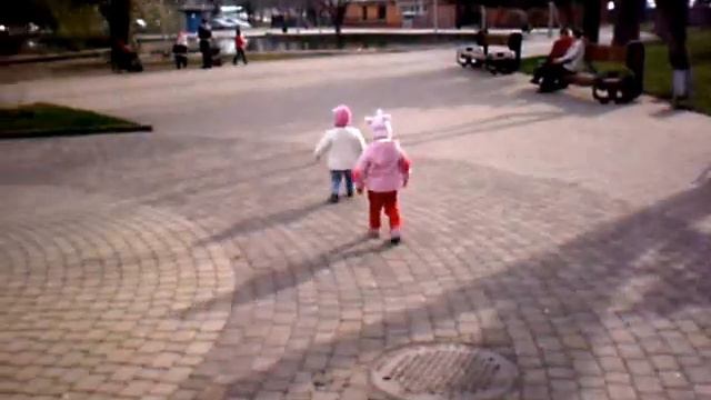 Первый раз на роликах, много, голубей - хорошее настроение!!! смотреть онлайн