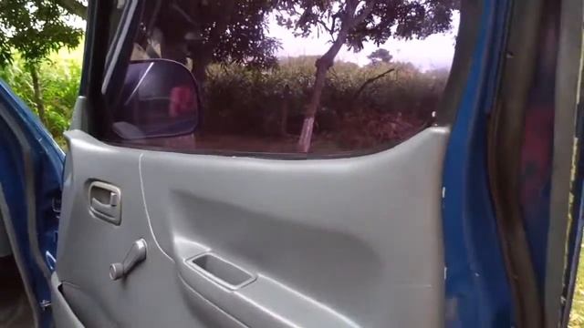 TOYOTA HIACE 2005 3.0 15 PASAJEROS смотреть онлайн