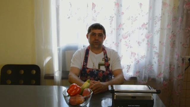 Купаты и овощи на электрогриле GF-130 Plate Free смотреть онлайн