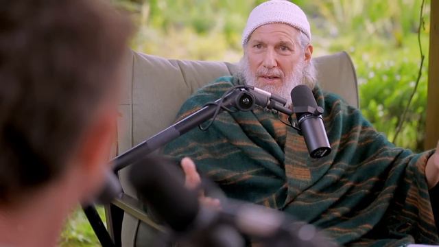 We Are In KALI YUGA: The Age of Chaos & Destruction or the Gateway to Enlightenment? w/ Shunyamurti смотреть онлайн