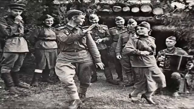 "Военная песня", музыка Е.Паршиной, слова И.Вараввы смотреть онлайн