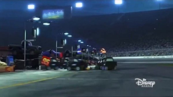Cars 3 (2017) - Lightning McQueen’s Crash (Russian)