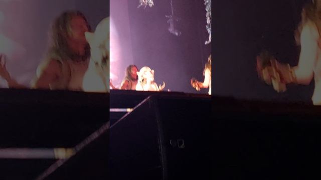 Melanie Martinez Light Shower - Portals Tour México Pepsi Center 16/10/23 смотреть онлайн