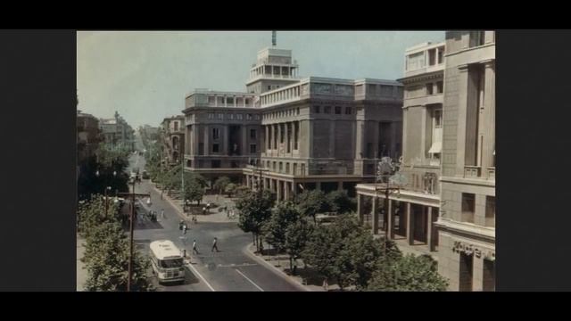 Бакинки рассказывают о Баку ... . смотреть онлайн