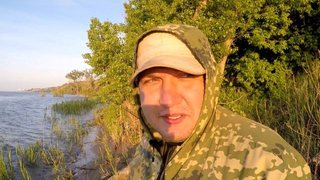 #12 Рыбалка на Реке. Рыба Ваще не Клюет и не Ловится. Бесклевье смотреть онлайн