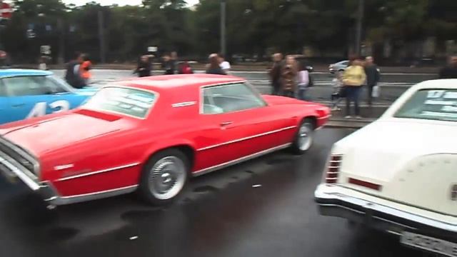 Спорткары. Дрифт. Дворцовая пл. Санкт-Петербург 10 августа 2013 DRIFT смотреть онлайн