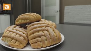 Это просто. Готовим плетёнки с яблоками