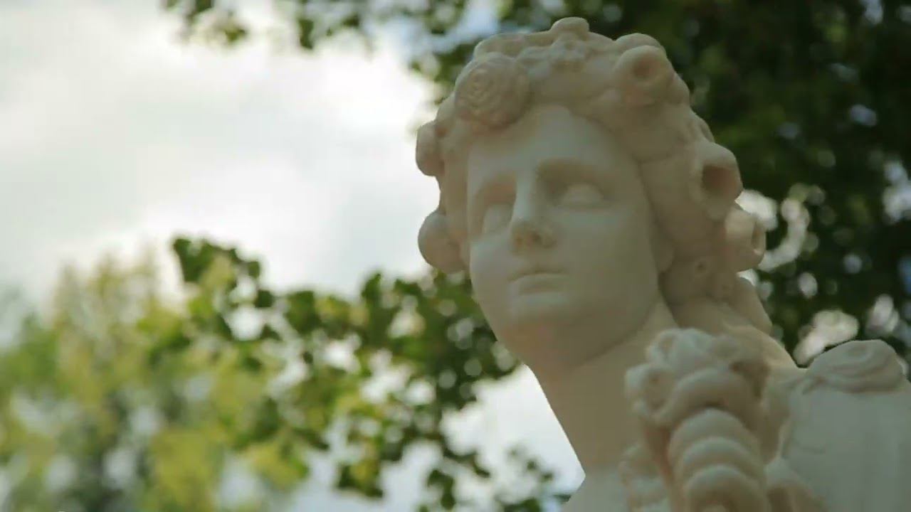 Белла Ахмадулина "Три миниатюры". Читает Александра Дегтерёва смотреть онлайн