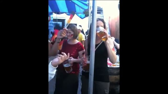 Biergarten Boot смотреть онлайн