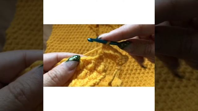 Как довязать резинку крючком. Обвязка резинкой. Уроки вязания крючком. Горловина резинкой. смотреть онлайн