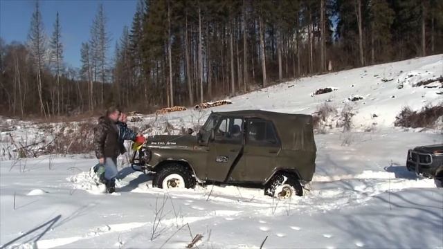 Гелендваген. Заезд с серьезными внедорожниками смотреть онлайн