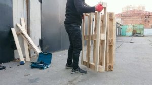 Мебель из паллет - супер быстрый способ сделать диван из поддонов.