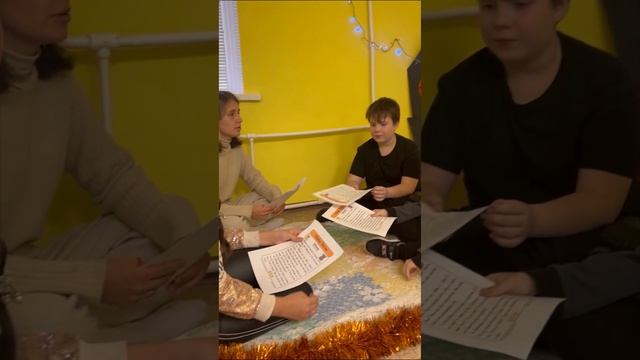 Halloween party?? Yellow English School #halloween2023 #party #lessons смотреть онлайн