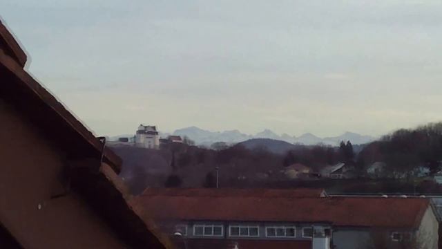 IT IS A NEW WORLD by Steve Holland ( Guitarsix6 ) & Marquise ( Roland Maerke Leuenberger ) смотреть онлайн