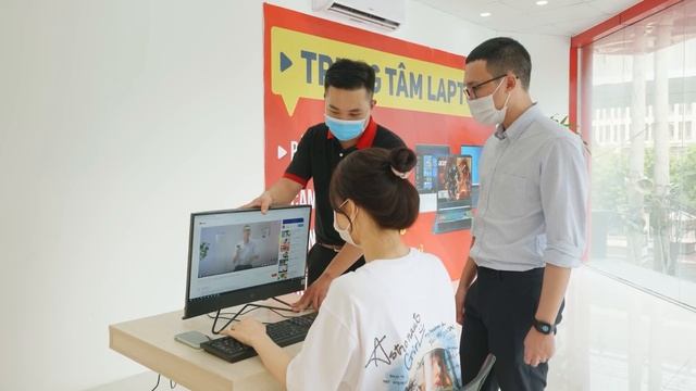 Reviewer 2021 vẫn dùng Laptop 4GB RAM, mua máy mới thôi Như ơi! смотреть онлайн