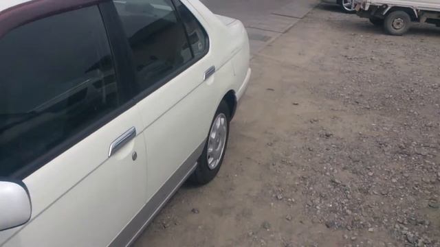 Видео-тест автомобиля Nissan Bluebird (белый, QG18-DE, QU14-008377) смотреть онлайн