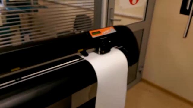 Плоттерная резка плёнки в БРЭНД смотреть онлайн