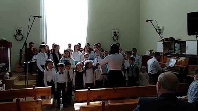 Солнце в небе ярко светит- детская пасхальная песня смотреть онлайн