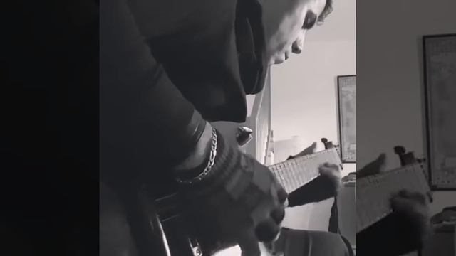 Nightwish - Tutankhamen (guitar solo) смотреть онлайн