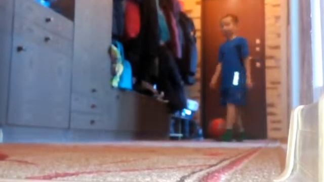 Обзор как пинать: пушкай, щекой, пыром. смотреть онлайн