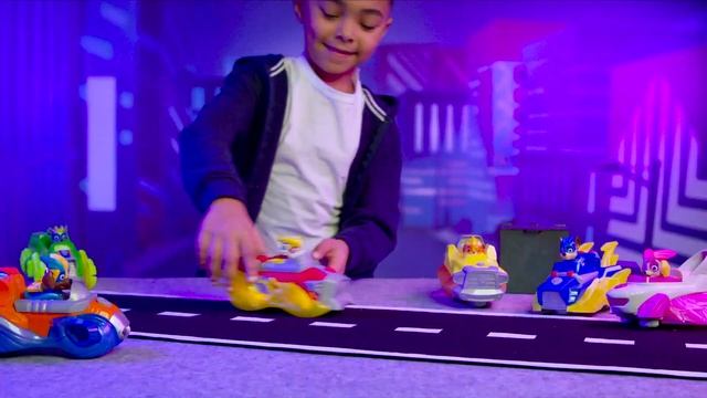PAW Patrol Charged Up Deluxe Vehicle - How To Play - PAW Patrol Official & Friends смотреть онлайн