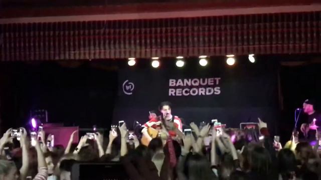 Yungblud - Original me acoustic LIVE (Pryzm 23/10/19) смотреть онлайн