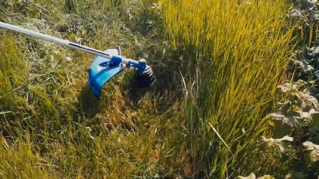 52cc Petrol Grass Strimmer / Brush Cutter / Trimmer - 2.2KW 3HP