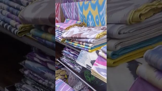 восточные ткани адрас,короны и украшения.восточные тюбетейки. Инстаграм @adras_madina_bishkek.