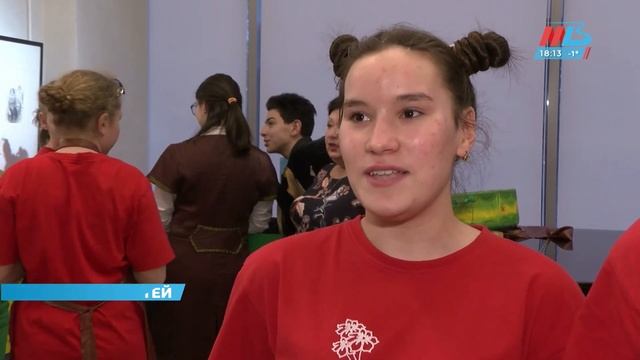 В Волгограде «солнечные» дети показали мюзикл о летающей улитке смотреть онлайн