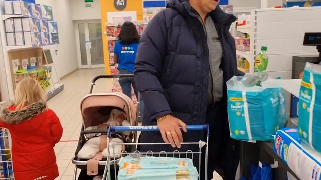 ПОКУПКИ ДЛЯ НИКИ НА 7 МЕСЯЦЕВ. НИКА ЛАЙФ смотреть онлайн