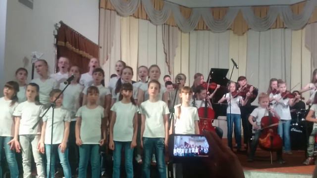 SCORPIONS - HUMANITY в исполнении детского хора