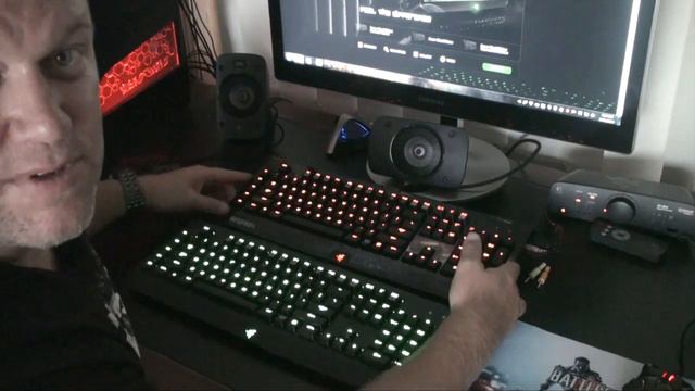Razer Blackwidow ultimate BF4 keys Vs 2013 ultimate keys смотреть онлайн