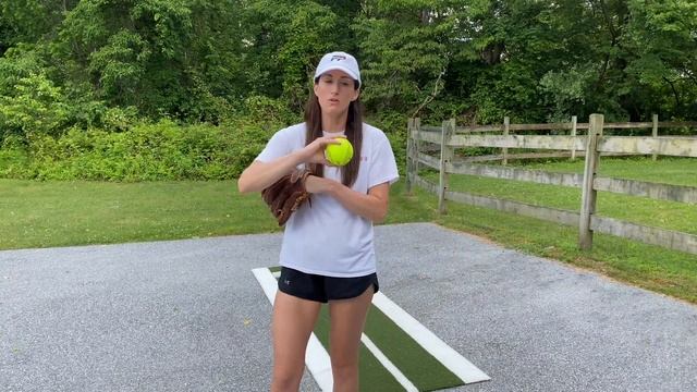 Softball Pitching: How To Throw A Curve смотреть онлайн