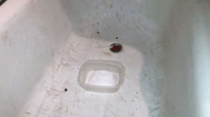 БЕЛОСНЕЖНАЯ ВАННА без ХИМИИ! КАК МОЖНО БЫСТРО ОТМЫТЬ ВАННУ!